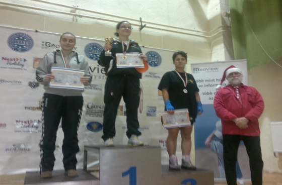 Karácsonyi Valentina ezüstérmes