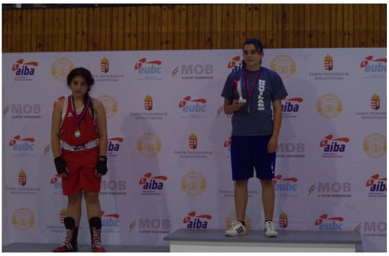 Egy arany, két bronz érem Egerből