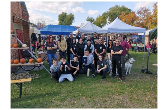 Halfőzőversenyen a Boxvilág csapata