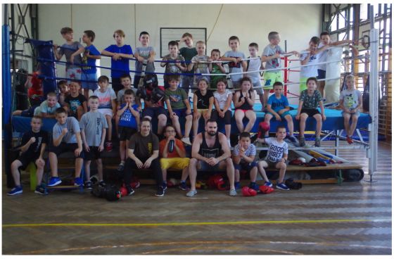 Sportválasztótáborok - közel 160 gyermek a bokszteremben